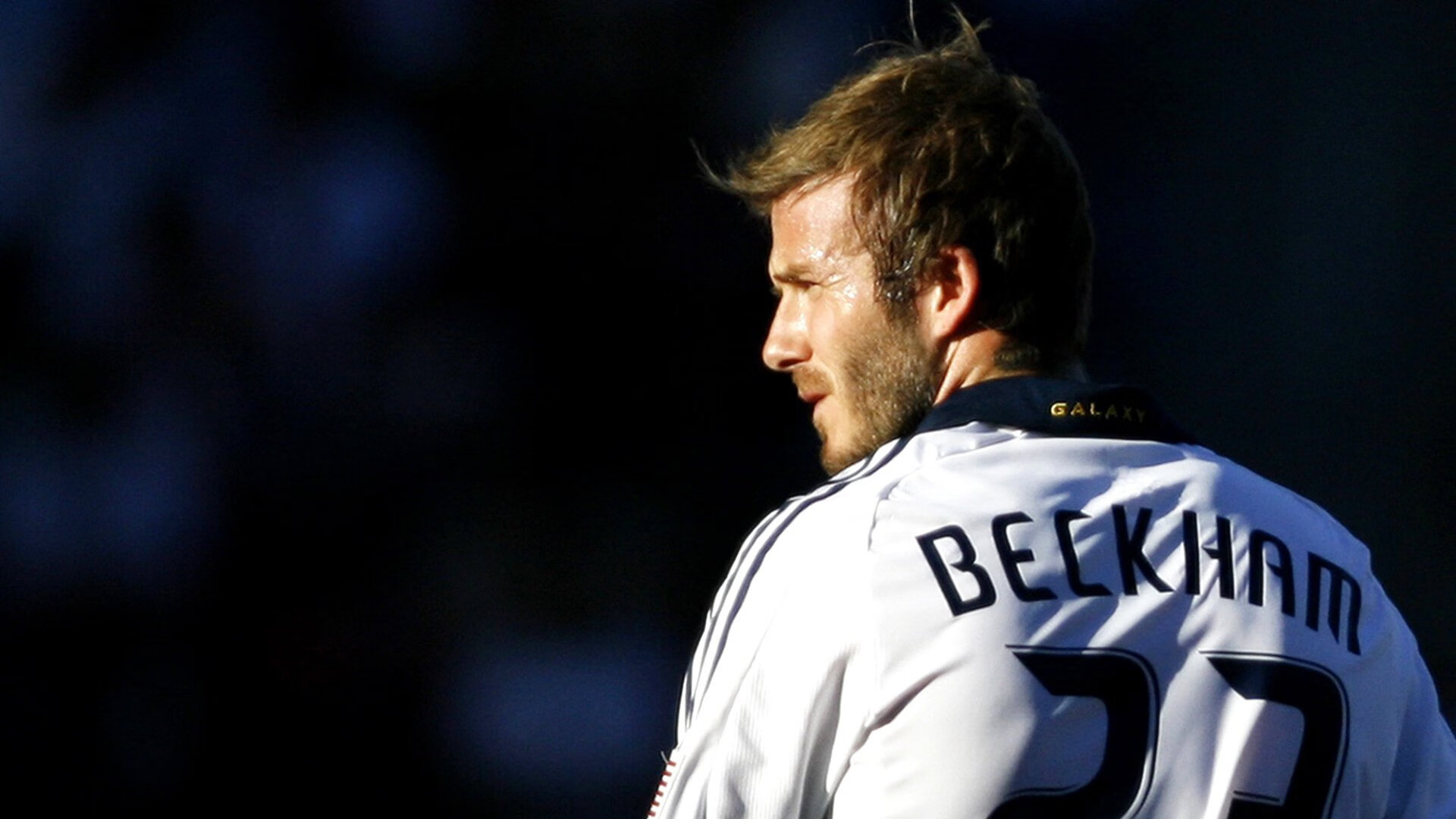 五大联赛是否调整防守层级提升断球后直接推进比例,五大联赛全部停摆