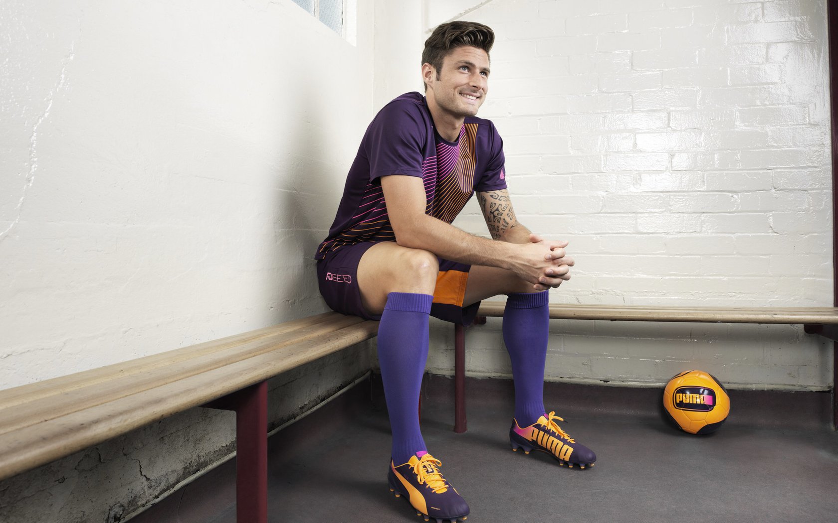 Leyu Sport登录入口-本土教练缺乏数据化战术支持